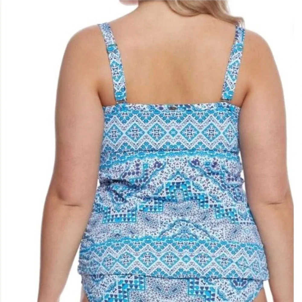 Curve by Sunsets‎ Tangier Iconic Twist Underwire Tankini Swim Top Blue White 20W